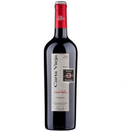 CARTA VIEJA RESERVA CARMENERE 75CL 8.90004 - C’est un vin souple, bien structuré et ample au palais conteant d'agréables arômes 